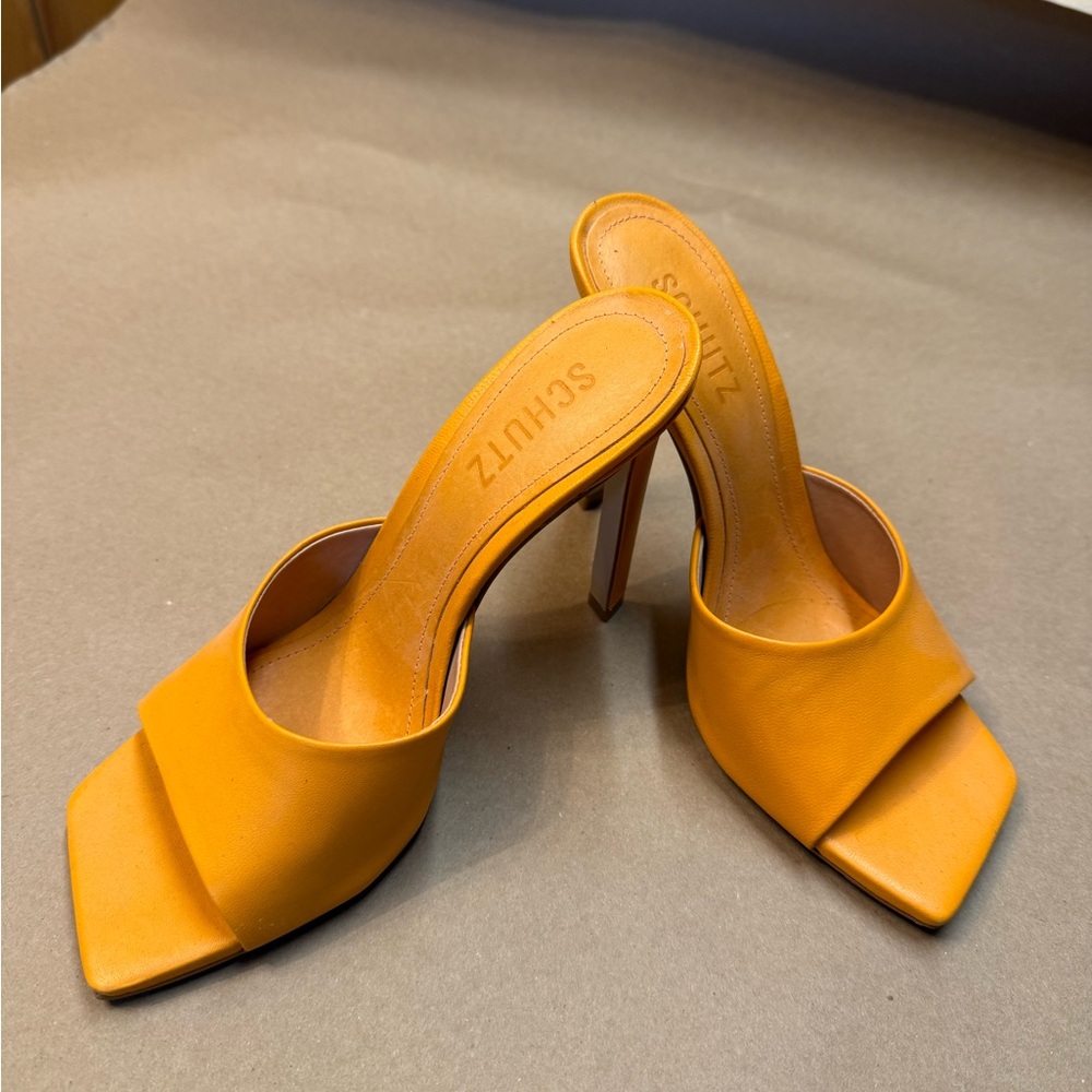 Schutz Women's Yellow Mules - Picture 2 of 4